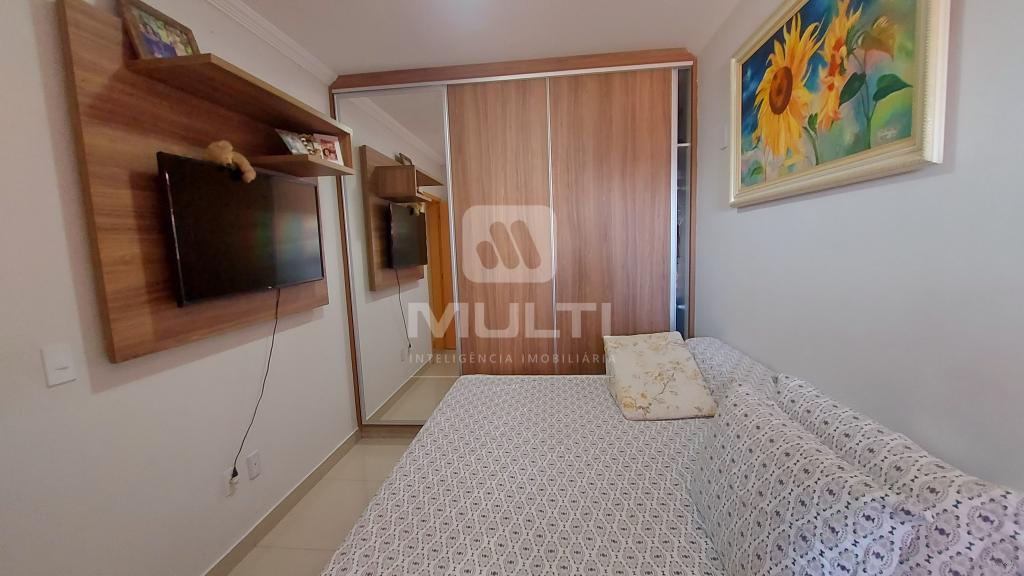 Apartamento à venda com 2 quartos, 72m² - Foto 12