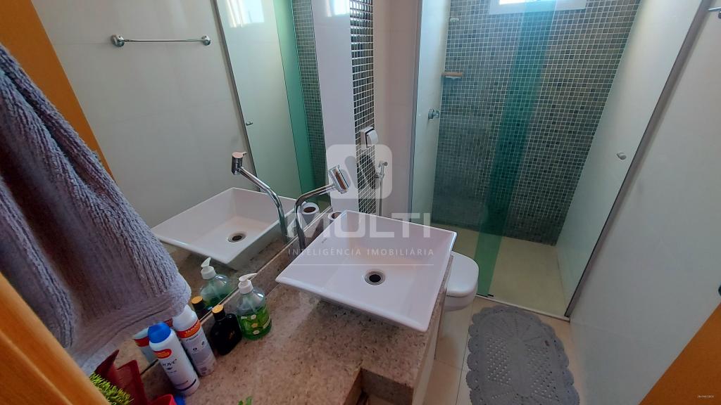 Apartamento à venda com 2 quartos, 72m² - Foto 13