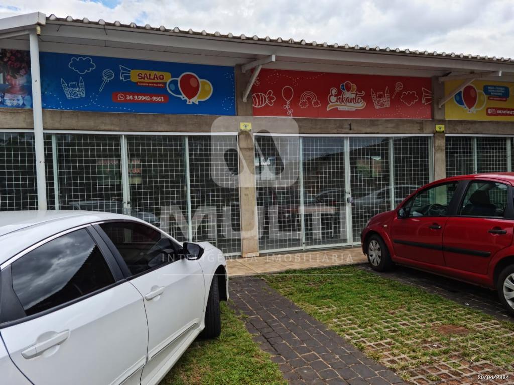 Prédio Inteiro à venda com 1 quarto, 470m² - Foto 6