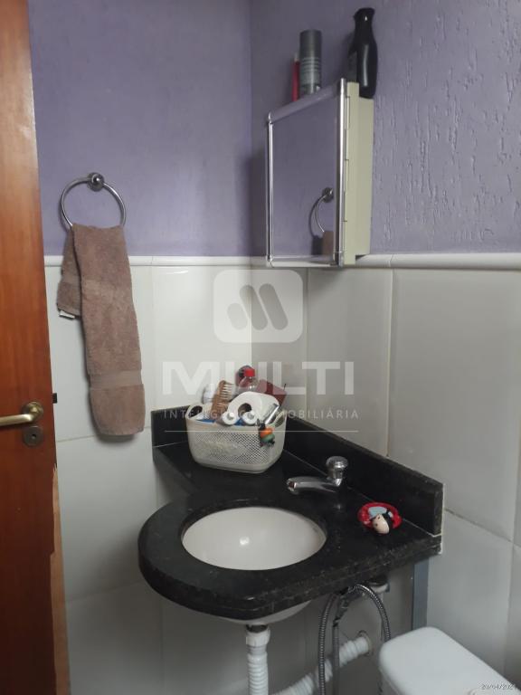 Casa à venda com 3 quartos, 136m² - Foto 7