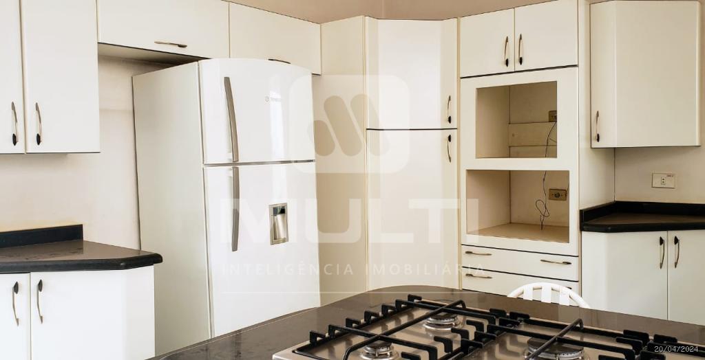 Casa à venda com 3 quartos, 357m² - Foto 10