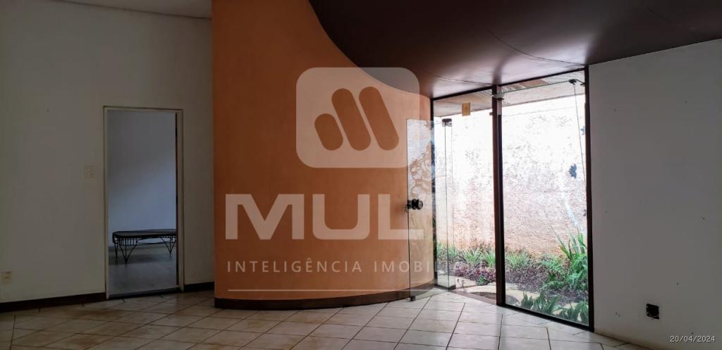 Casa à venda com 3 quartos, 357m² - Foto 16