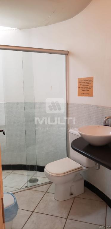 Casa à venda com 3 quartos, 357m² - Foto 20