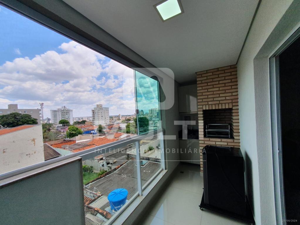 Apartamento à venda com 3 quartos, 94m² - Foto 4