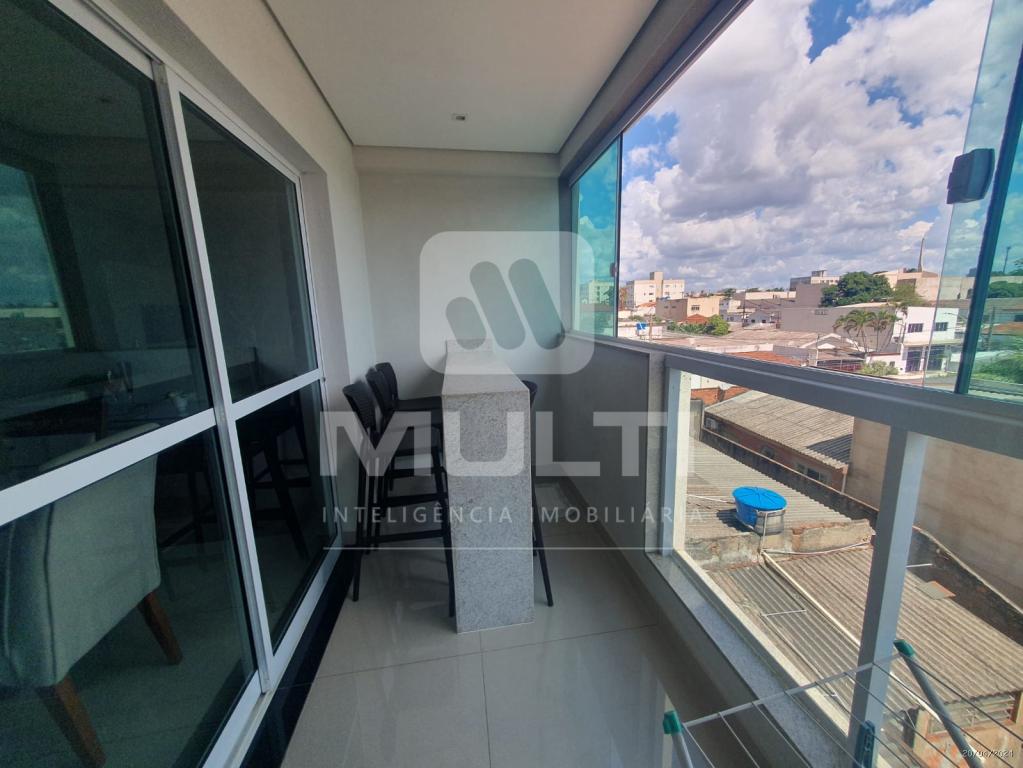 Apartamento à venda com 3 quartos, 94m² - Foto 5