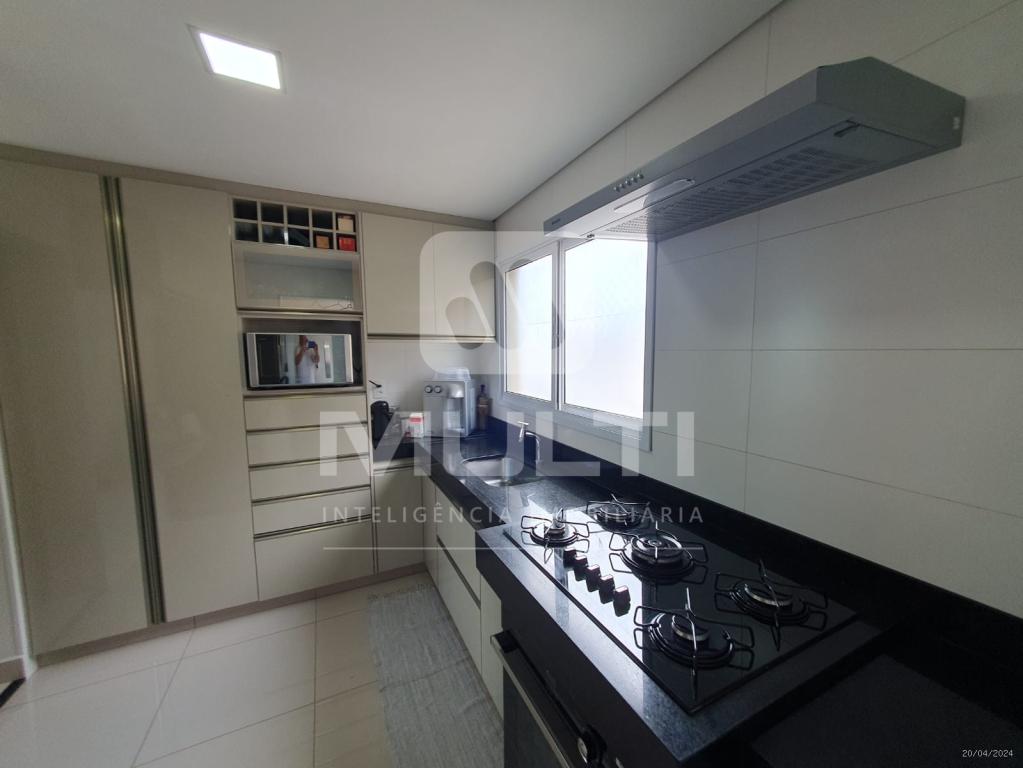 Apartamento à venda com 3 quartos, 94m² - Foto 6