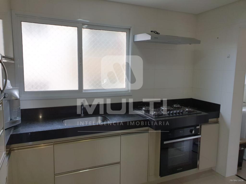 Apartamento à venda com 3 quartos, 94m² - Foto 8