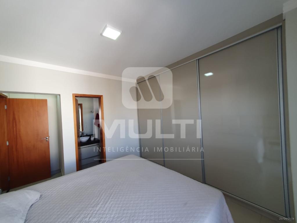 Apartamento à venda com 3 quartos, 94m² - Foto 18