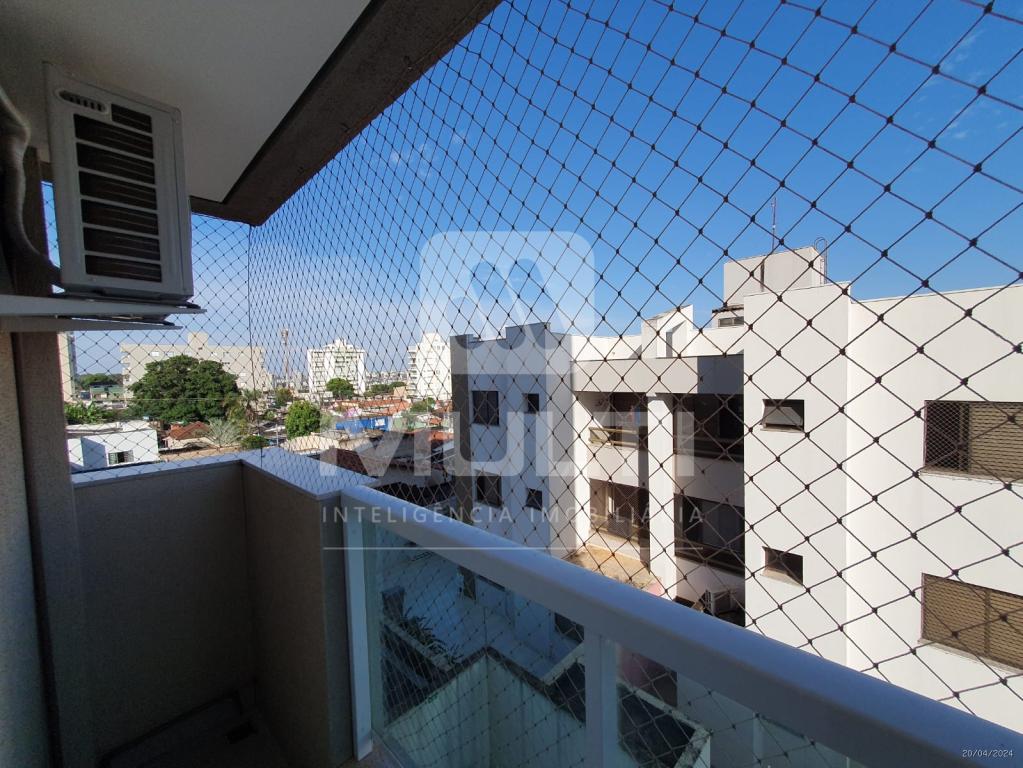Apartamento à venda com 3 quartos, 94m² - Foto 19