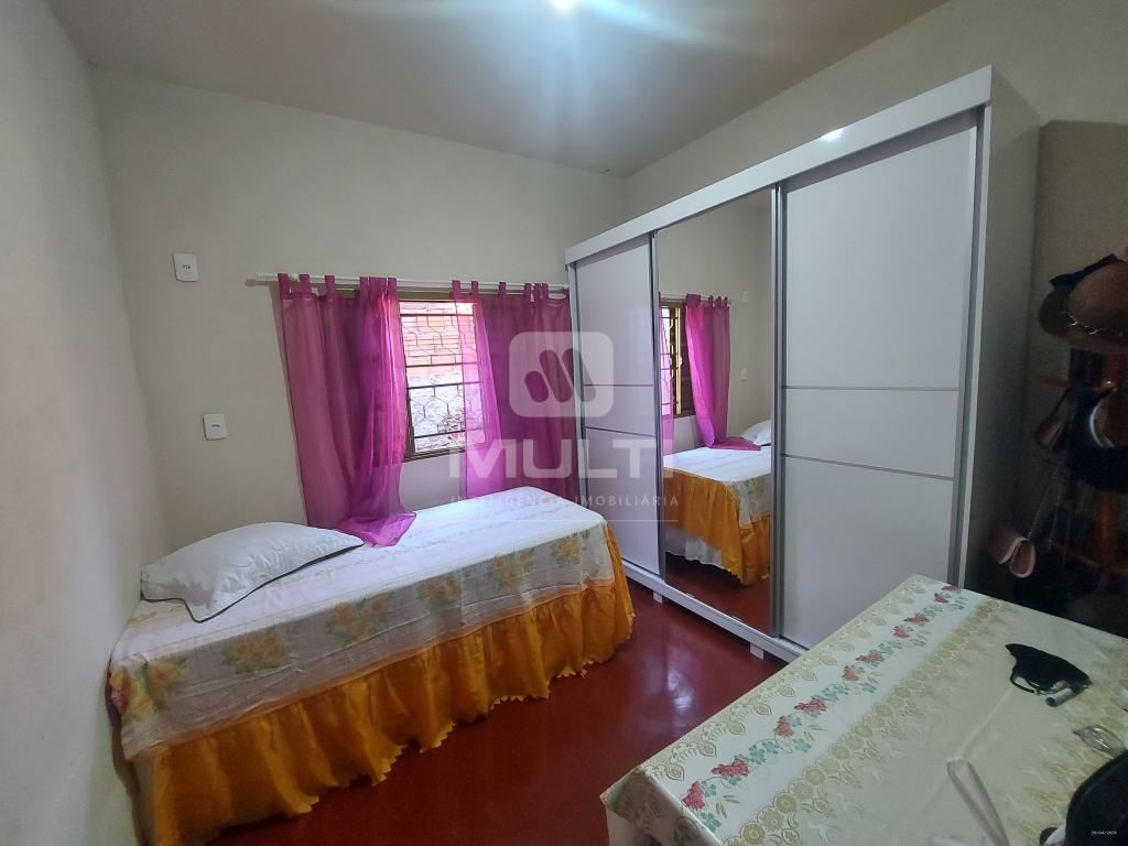 Casa, 4 quartos, 151 m² - Foto 2