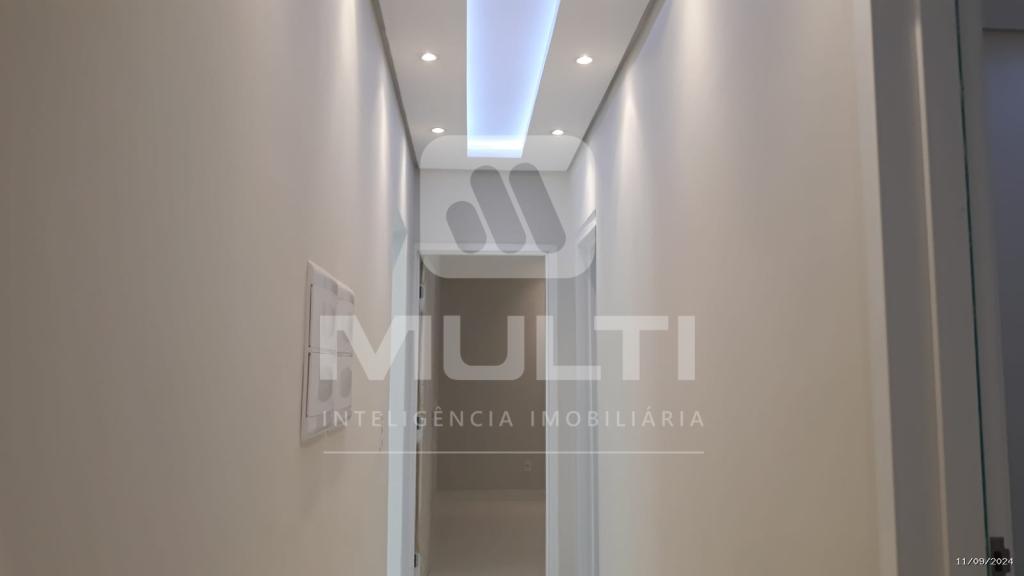 Casa à venda com 3 quartos, 220m² - Foto 6