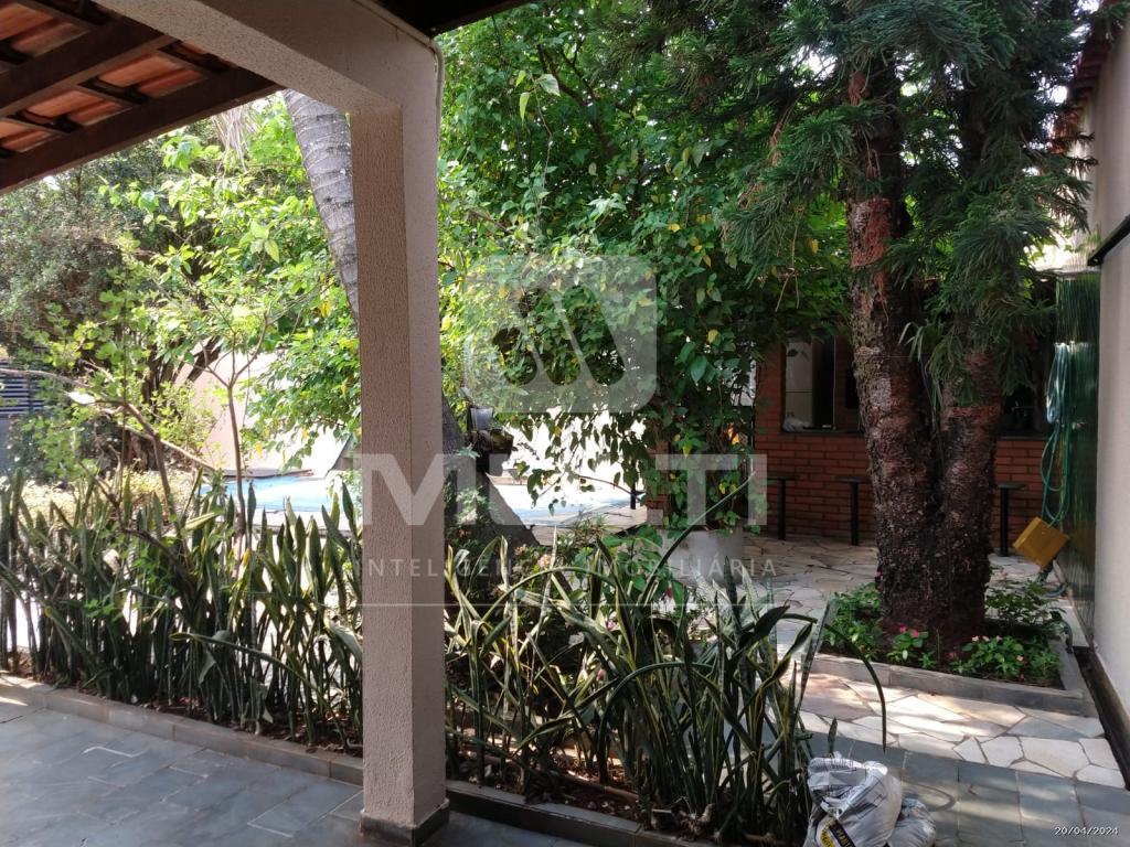 Casa à venda com 3 quartos, 270m² - Foto 25
