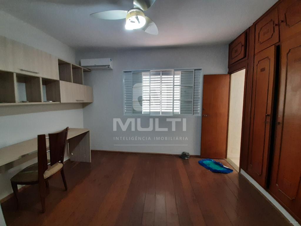 Casa à venda com 4 quartos, 327m² - Foto 18