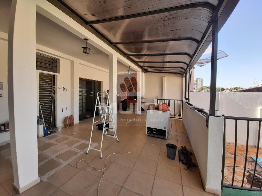 Casa à venda com 4 quartos, 327m² - Foto 28