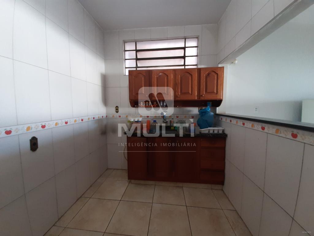 Casa à venda com 4 quartos, 327m² - Foto 36
