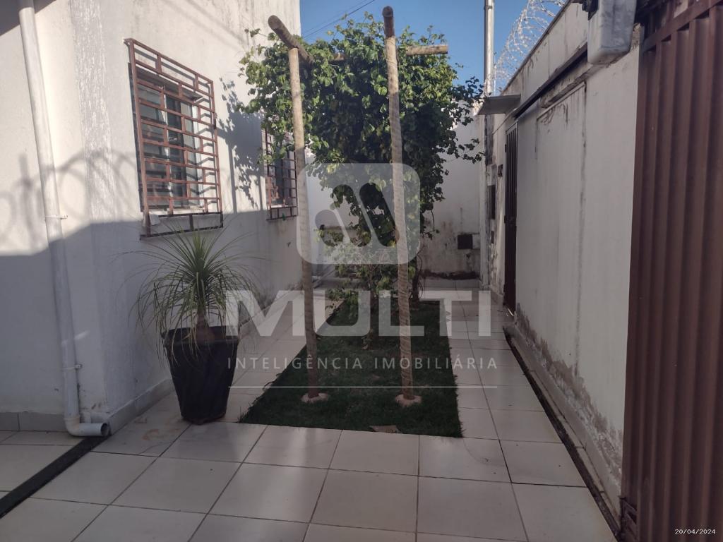 Casa à venda com 3 quartos, 140m² - Foto 5
