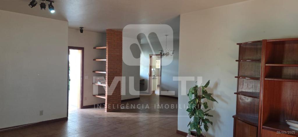 Casa, 4 quartos, 260 m² - Foto 2