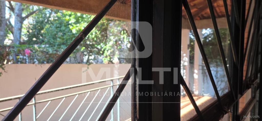 Casa, 4 quartos, 260 m² - Foto 4