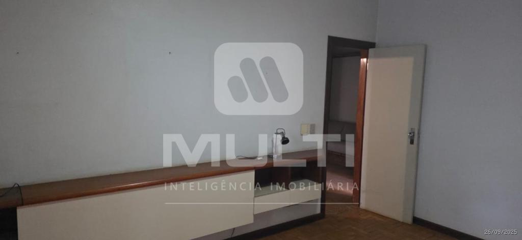 Casa, 4 quartos, 260 m² - Foto 27