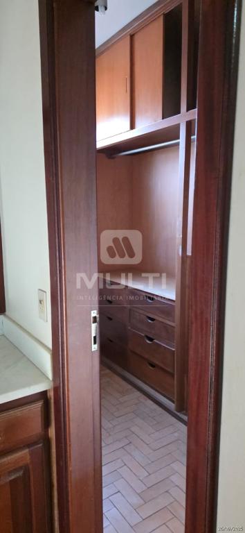 Casa, 4 quartos, 260 m² - Foto 29