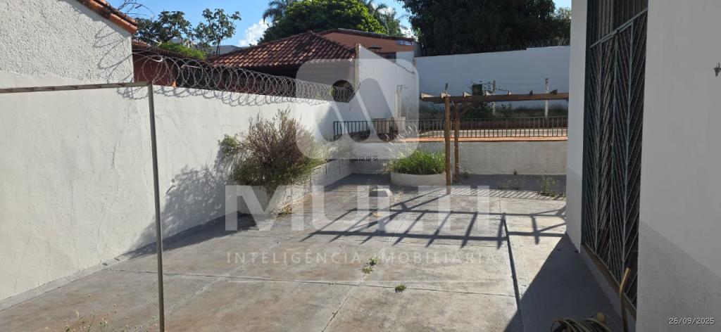 Casa, 4 quartos, 260 m² - Foto 34