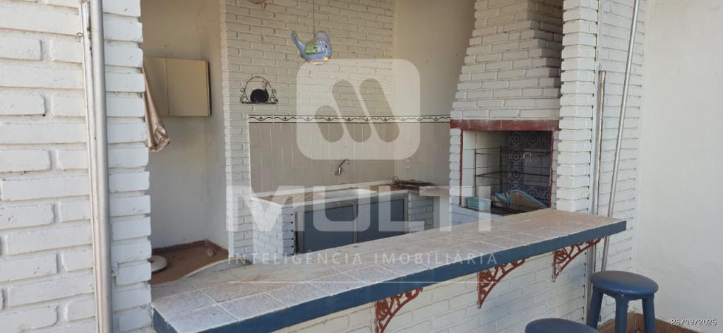 Casa, 4 quartos, 260 m² - Foto 40