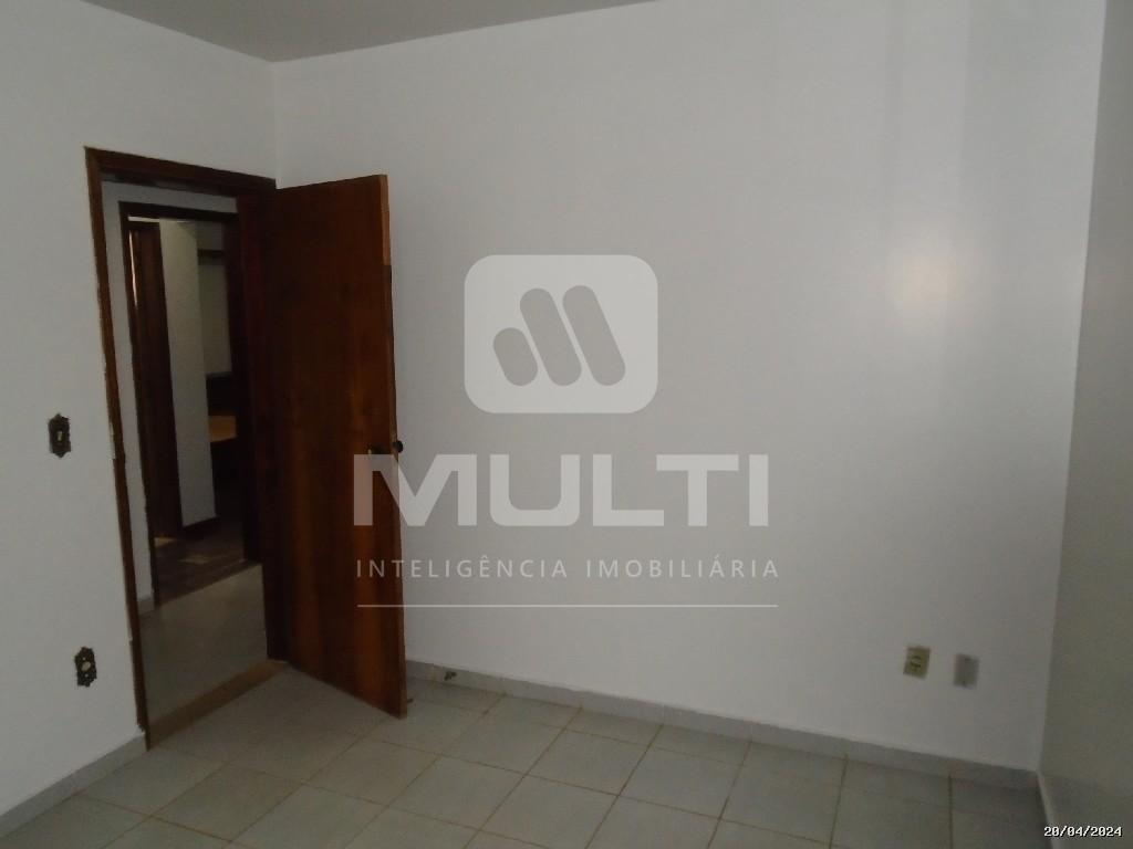 Casa, 3 quartos, 224 m² - Foto 8