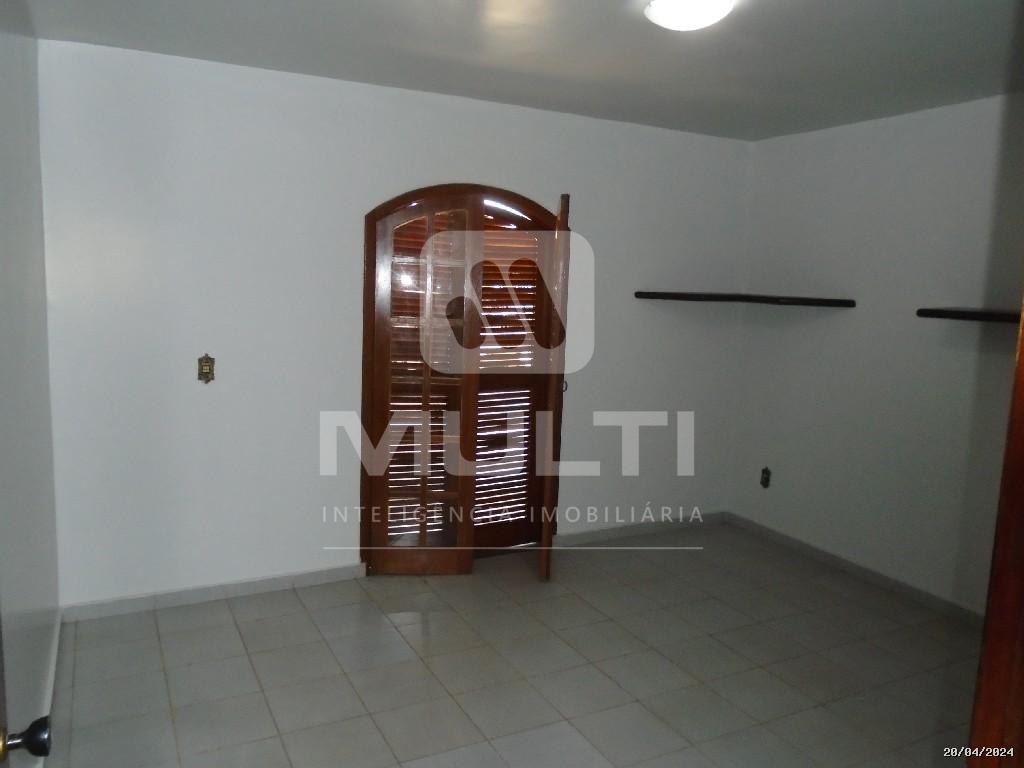 Casa, 3 quartos, 224 m² - Foto 10