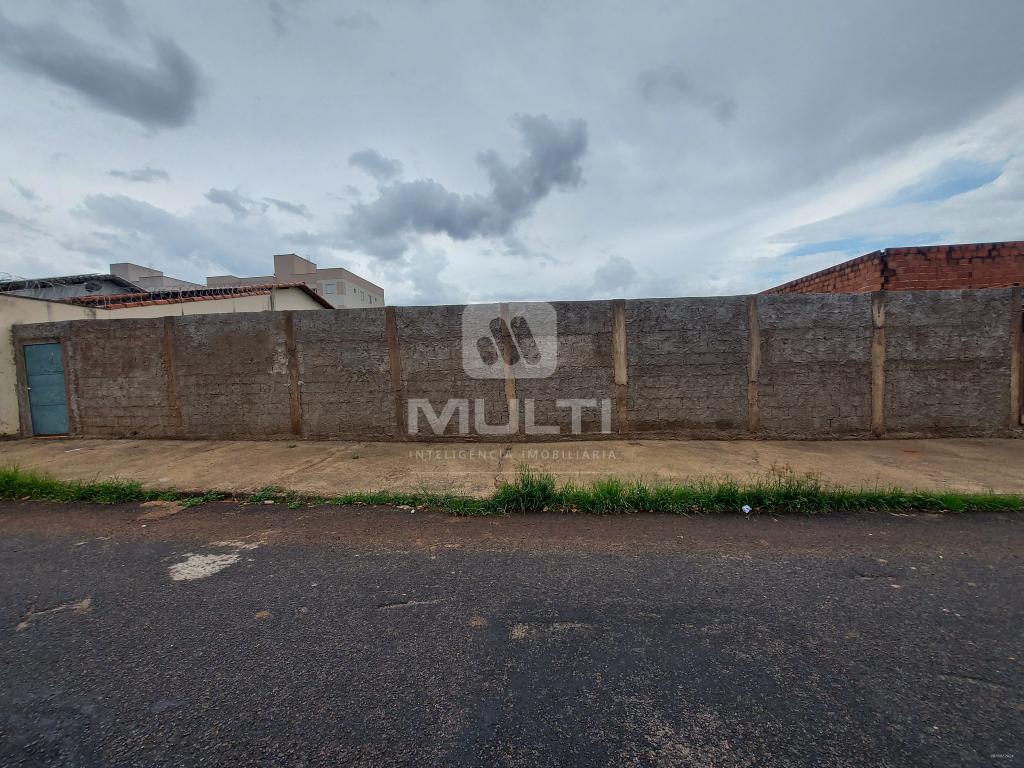 Terreno, 300 m² - Foto 1