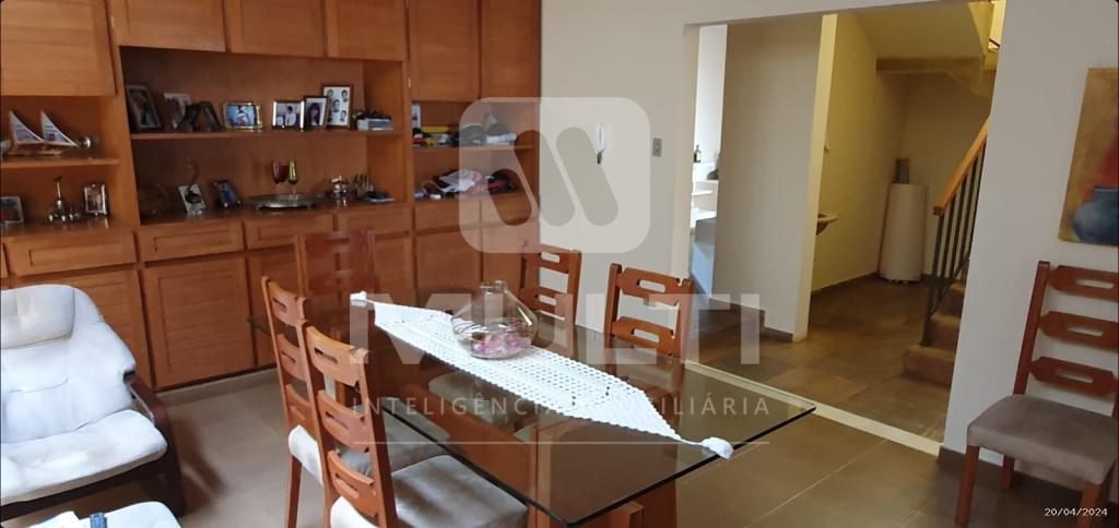 Casa à venda com 3 quartos, 350m² - Foto 20