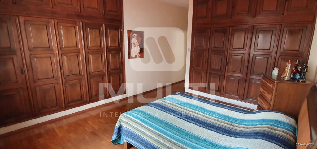 Casa à venda com 3 quartos, 350m² - Foto 30