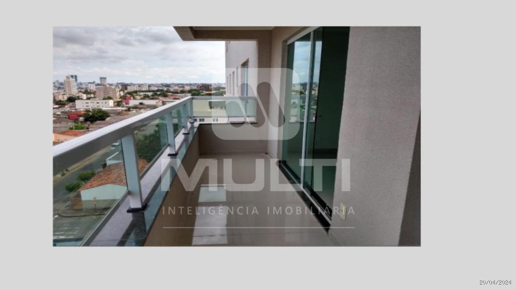 Apartamento à venda com 3 quartos, 100m² - Foto 3