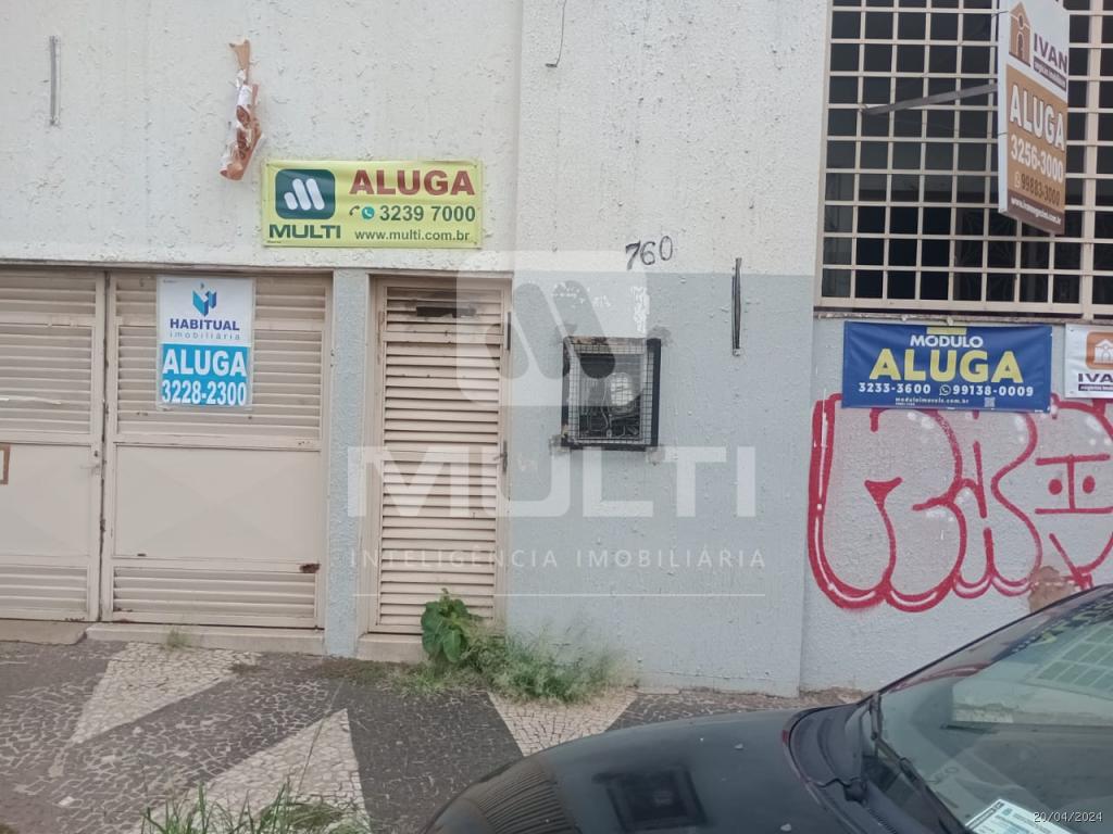 Casa à venda com 4 quartos, 280m² - Foto 5