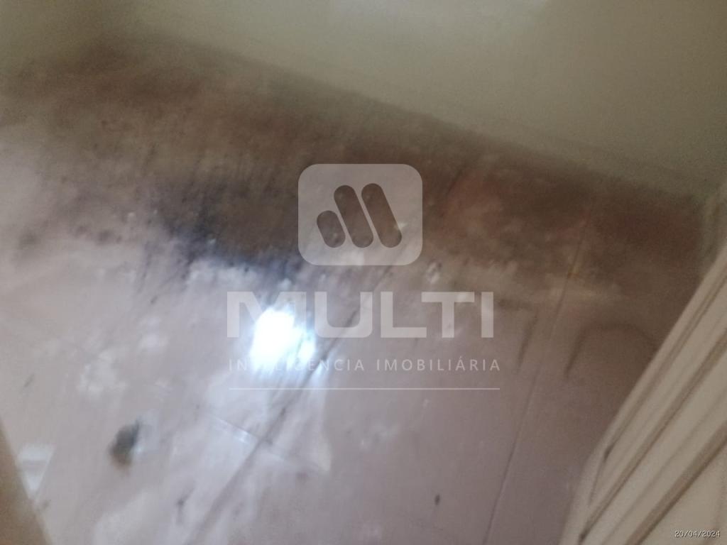 Casa à venda com 4 quartos, 280m² - Foto 8