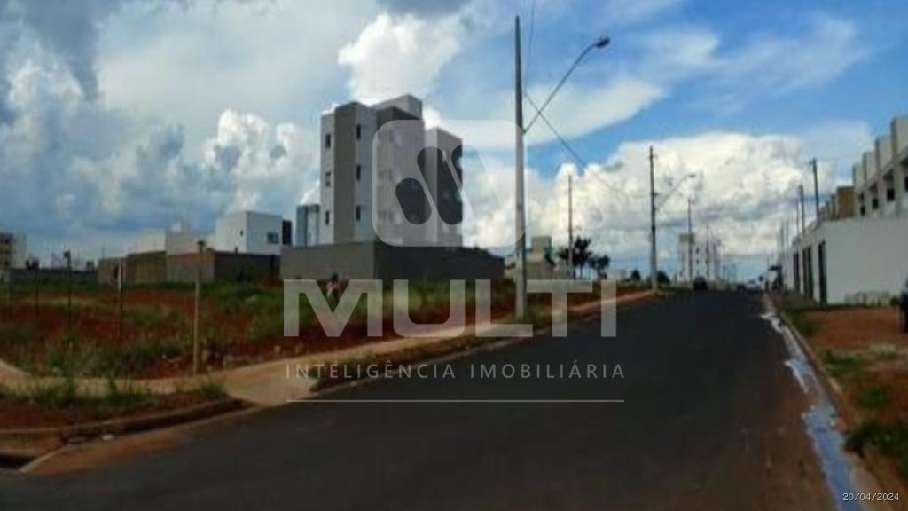 Loteamento e Condomínio à venda com 1 quarto, 900m² - Foto 2