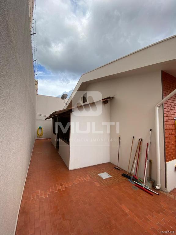 Casa à venda com 3 quartos, 195m² - Foto 7
