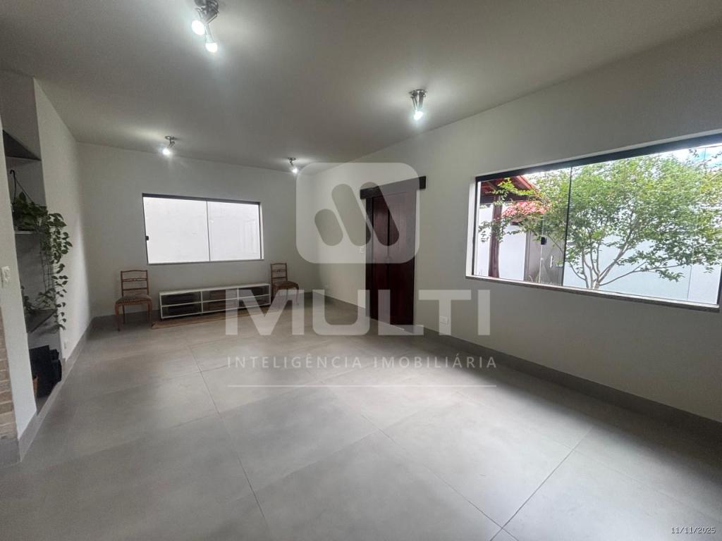 Casa, 3 quartos, 291 m² - Foto 4