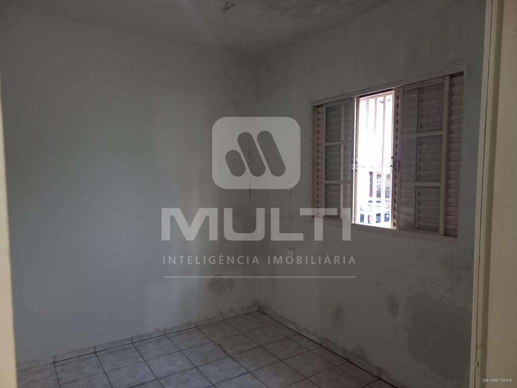 Casa à venda com 3 quartos, 180m² - Foto 6