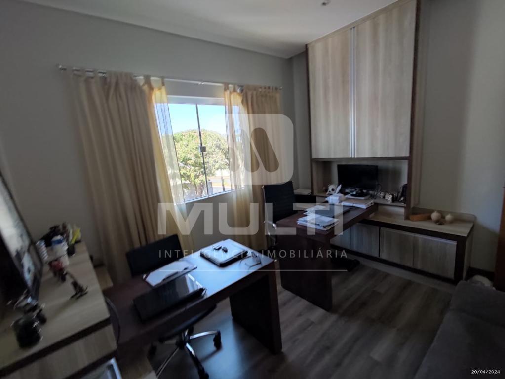 Casa, 4 quartos, 289 m² - Foto 21