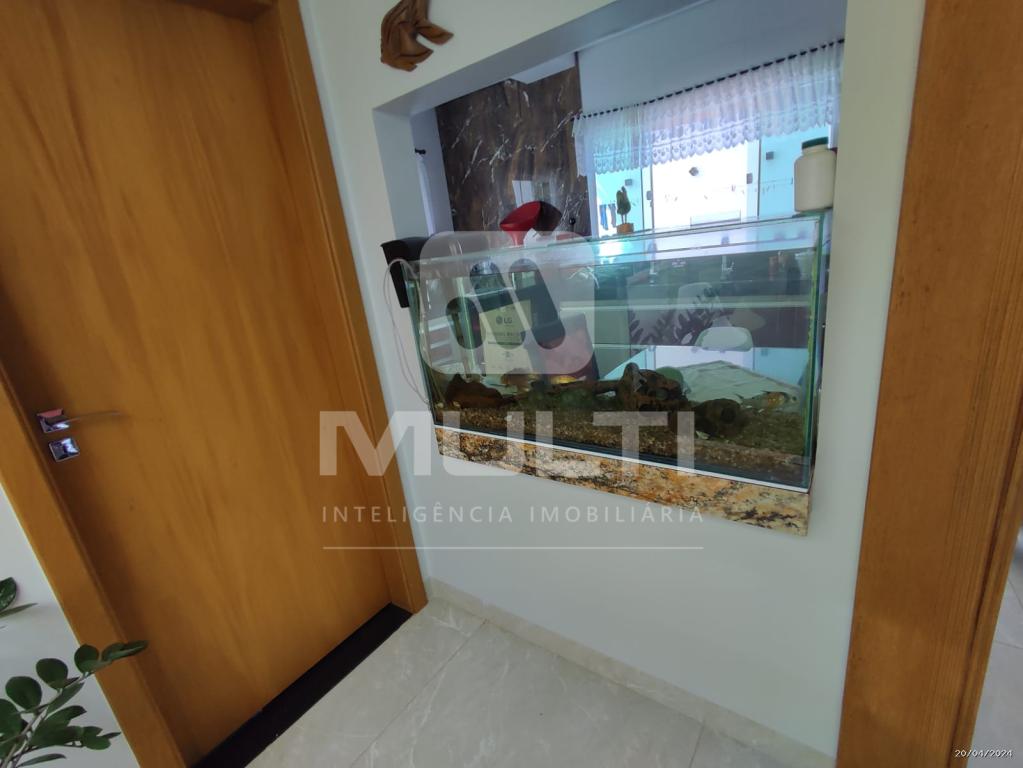 Casa, 4 quartos, 289 m² - Foto 24