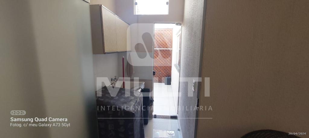 Casa, 3 quartos, 217 m² - Foto 3