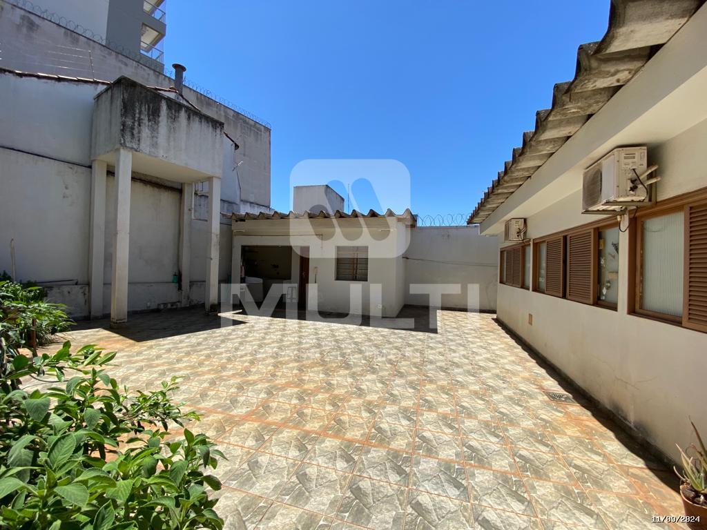 Casa à venda com 4 quartos, 238m² - Foto 17