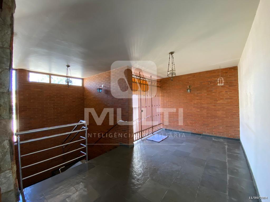 Casa à venda com 4 quartos, 238m² - Foto 20