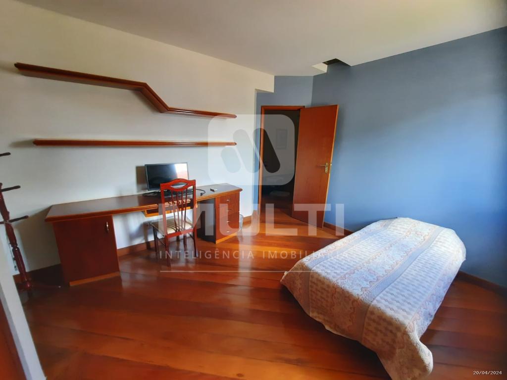 Casa à venda com 3 quartos, 470m² - Foto 20