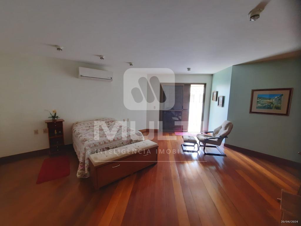 Casa à venda com 3 quartos, 470m² - Foto 25