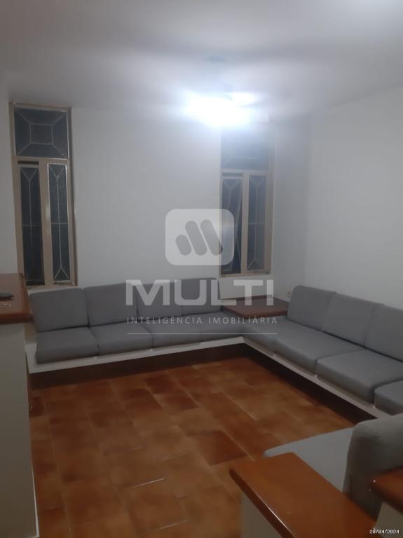 Casa à venda com 3 quartos, 210m² - Foto 13