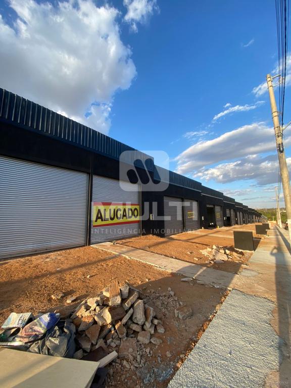 Depósito-Galpão-Armazém à venda com 1 quarto, 216m² - Foto 9