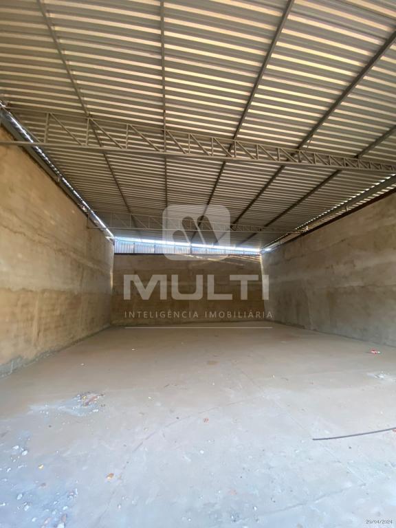 Depósito-Galpão-Armazém à venda com 1 quarto, 216m² - Foto 10