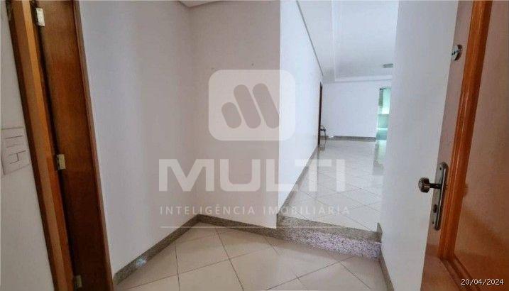 Casa, 4 quartos, 253 m² - Foto 13