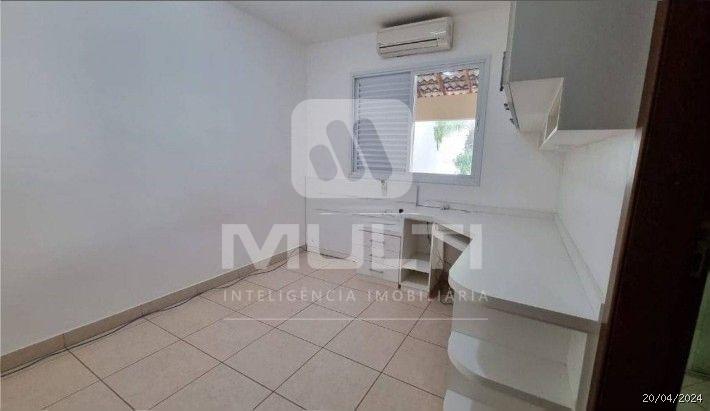 Casa, 4 quartos, 253 m² - Foto 24